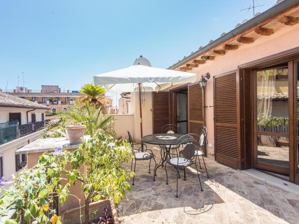Apartment Condotti Terrace روما المظهر الخارجي الصورة